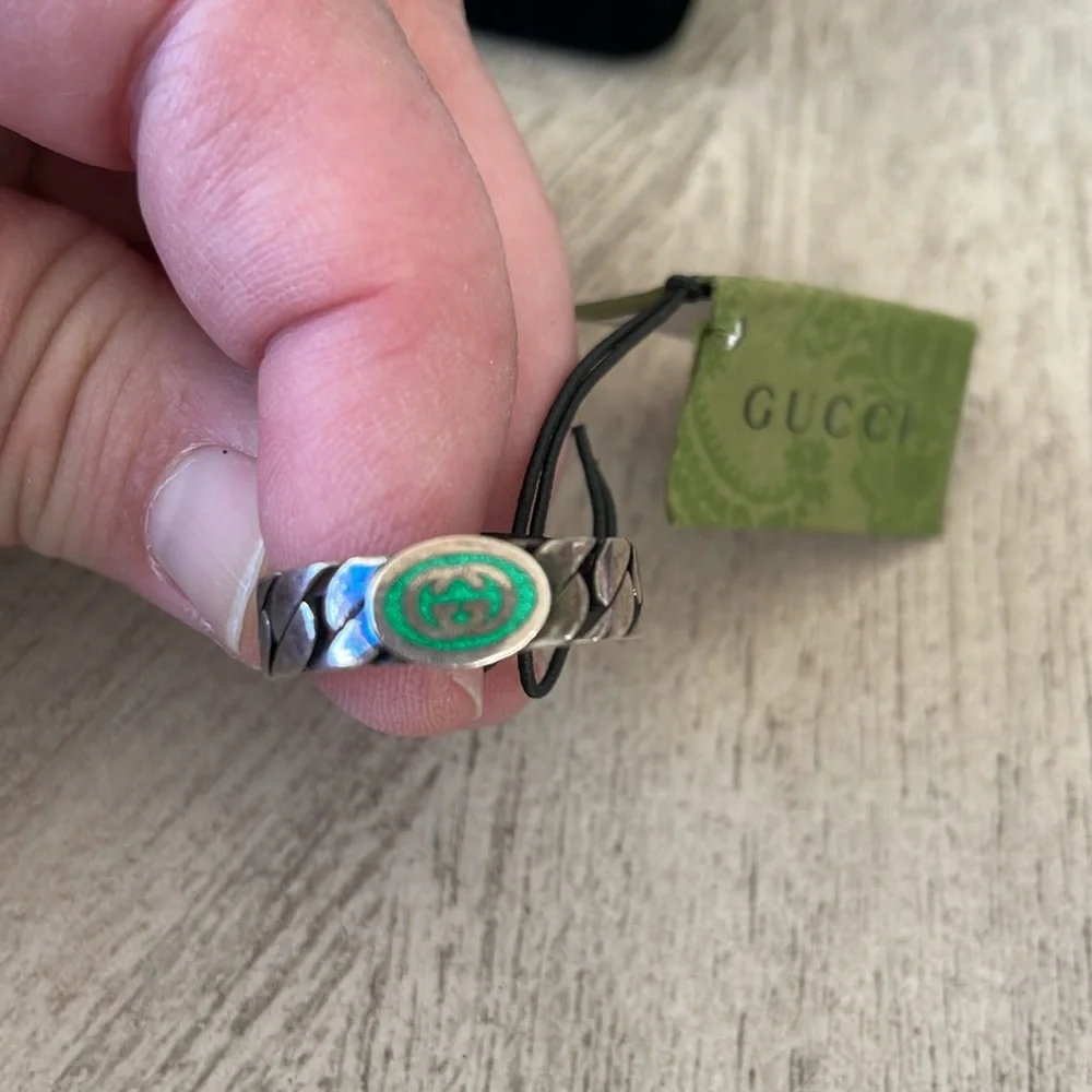 Gucci Silver-Tone Braided Ring with Green Logo